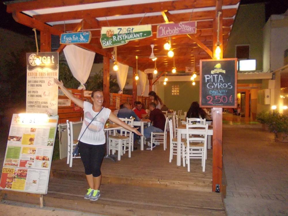 Kavos Central Gardens Esterno foto