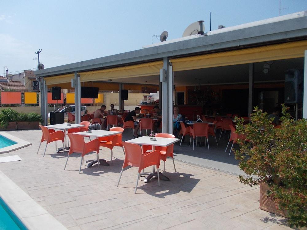 Kavos Central Gardens Esterno foto