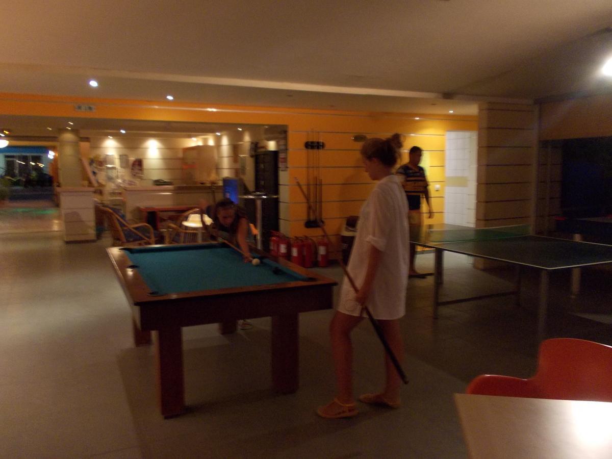 Kavos Central Gardens Esterno foto