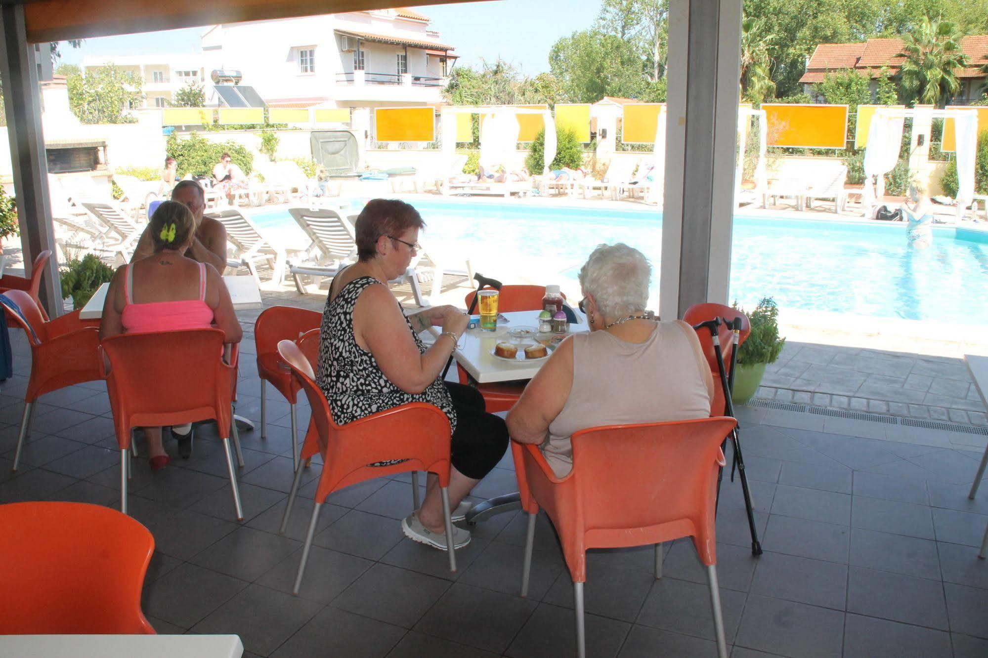 Kavos Central Gardens Esterno foto